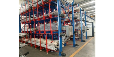 部隊(duì)：電動(dòng)懸臂貨架，電動(dòng)板材架